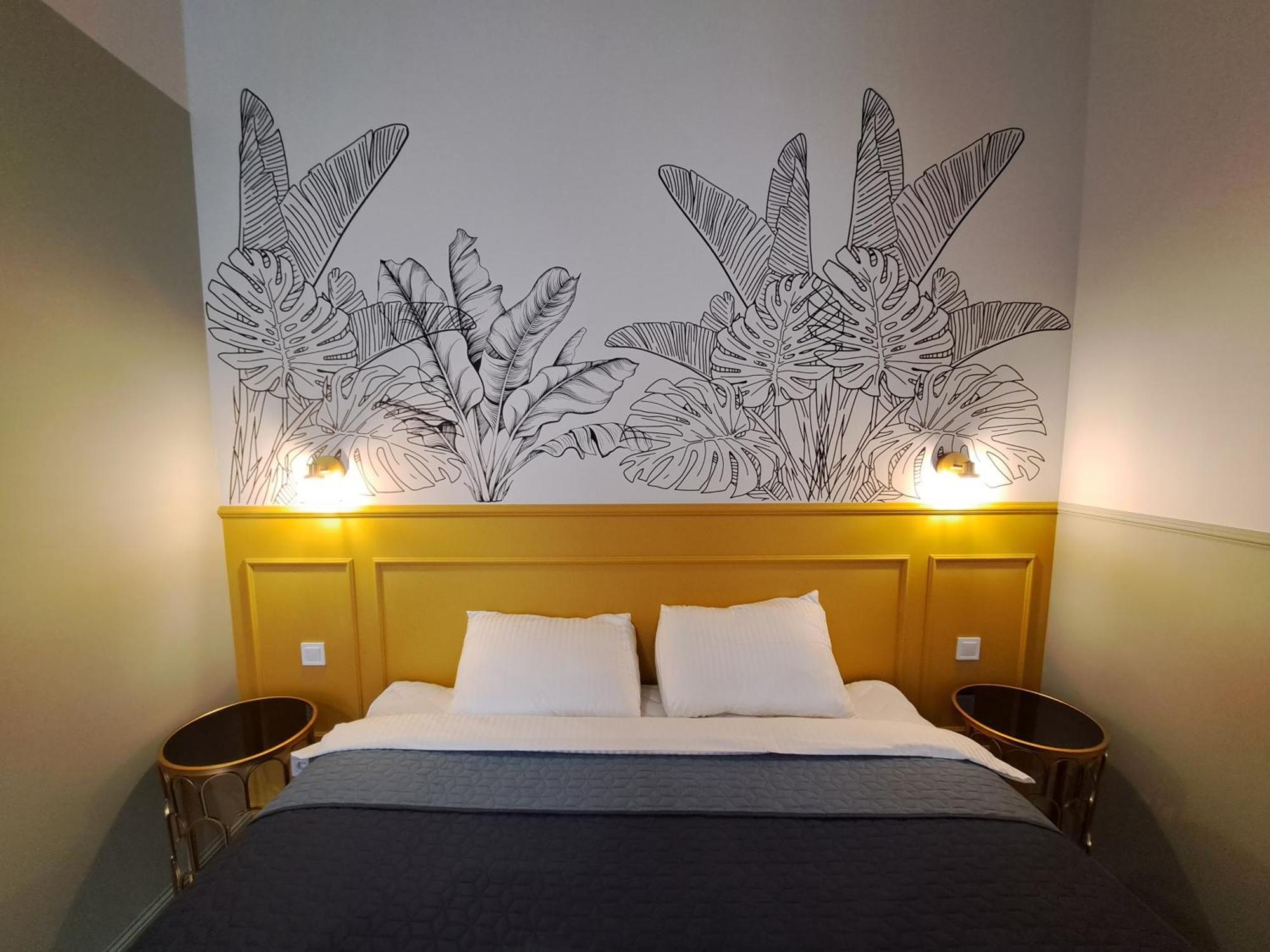Golden Palms Apartment In The City Centre Рига Екстериор снимка