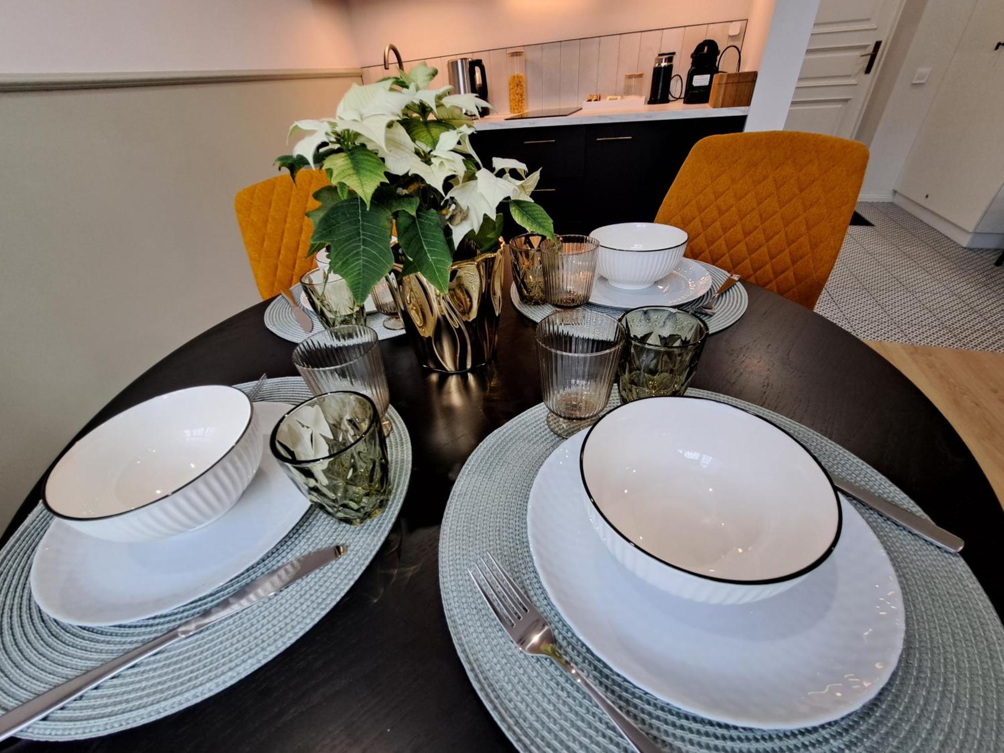 Golden Palms Apartment In The City Centre Рига Екстериор снимка